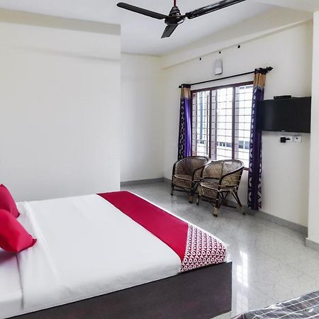 Oyo 49244 Green Castle Residency Hotel Nedumkandam Exterior photo
