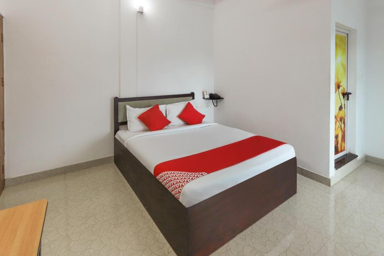 Oyo 49244 Green Castle Residency Hotel Nedumkandam Exterior photo
